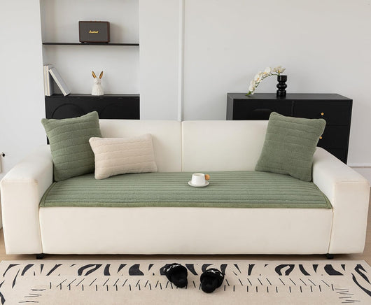 Sofa Cover Grey – Fitted on 3-Seater Sofa – Tavellix