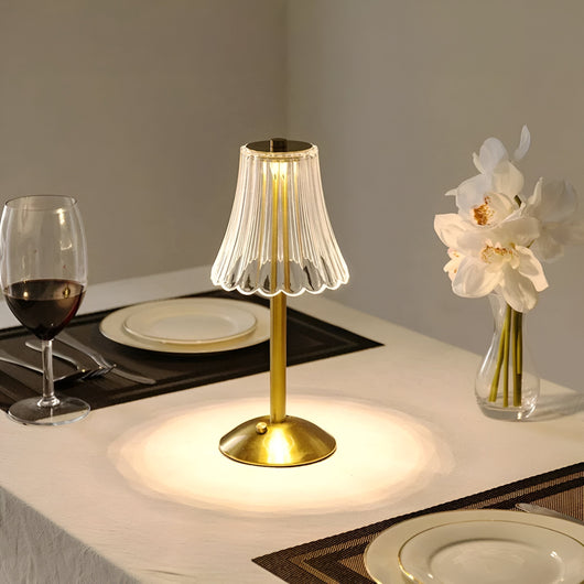 Wireless Table Lamp – Scarlett Style Desk Setting – Tavellix