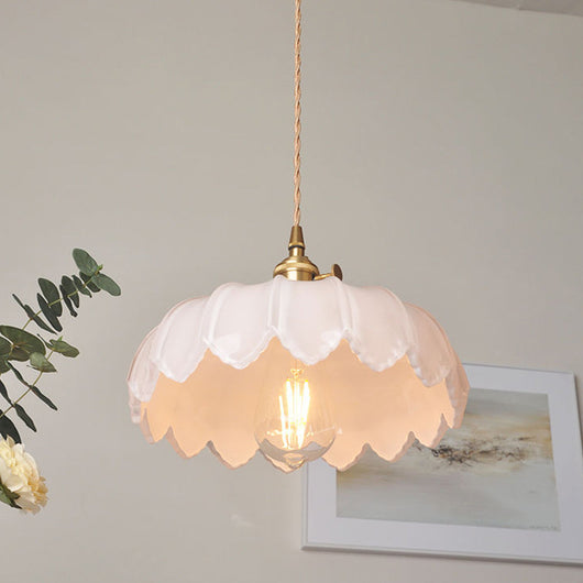 Glass Pendant Light – Floral Shade Side Profile – Tavellix