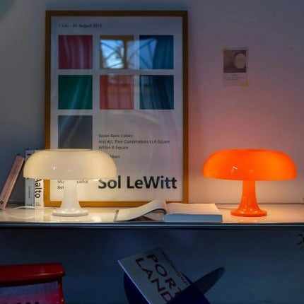 Mushroom Table Lamp – Compact Base Detail Close-Up – Tavellix