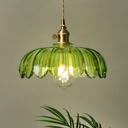 Glass Pendant Light – Clear Shade Lit Close-Up – Tavellix