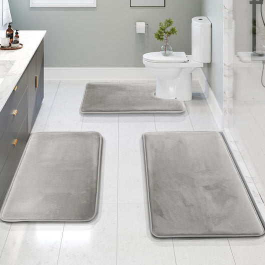Memory Foam Bathroom Mat Set Light Grey – Three Pieces Laid Out – Tavellix